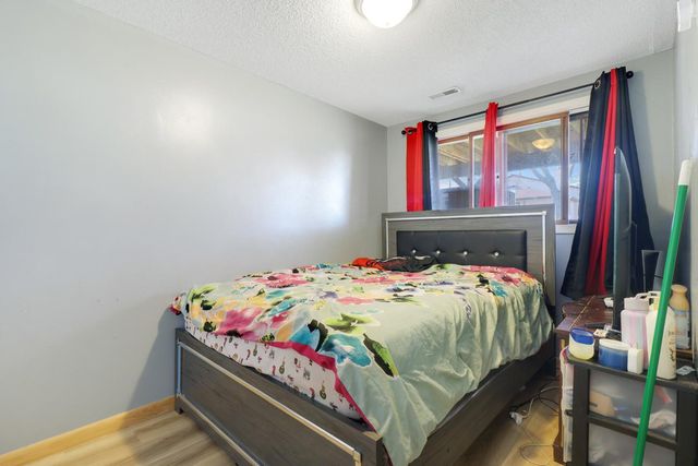 8576 S Maplebrook Circle, Brooklyn Park, MN 55445