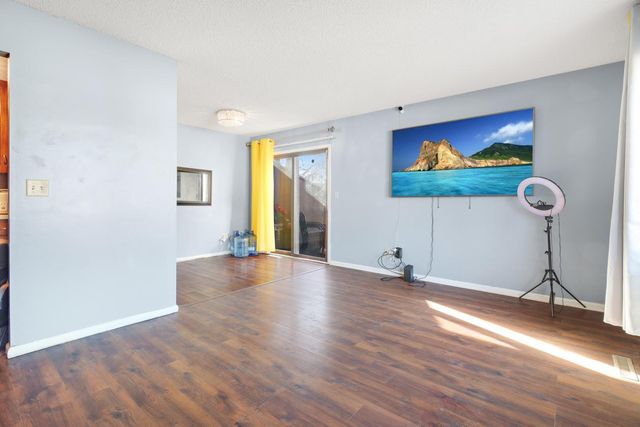 8576 S Maplebrook Circle, Brooklyn Park, MN 55445