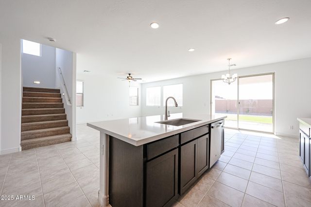 14759 W COTTONTAIL Lane, Surprise, AZ 85387