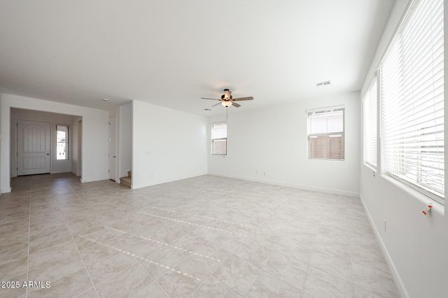 14759 W COTTONTAIL Lane, Surprise, AZ 85387