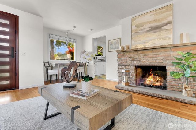 10515 1st Avenue NW, Seattle, WA 98177