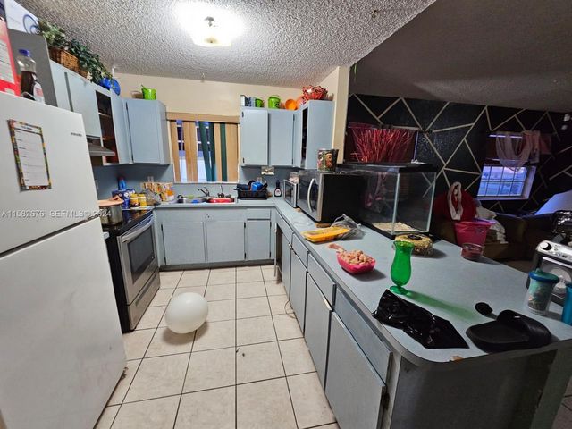 725 NW 19th Terrace, Fort Lauderdale, FL 33311