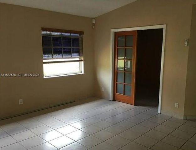 725 NW 19th Terrace, Fort Lauderdale, FL 33311