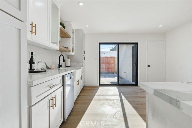 13208 Florwood, Hawthorne, CA 90250