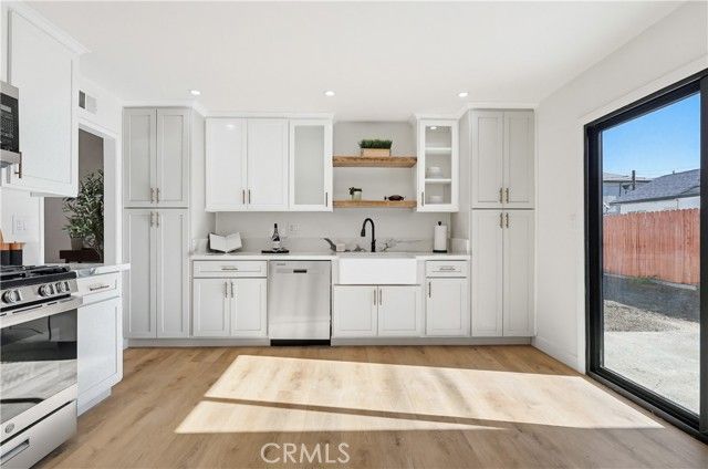 13208 Florwood, Hawthorne, CA 90250