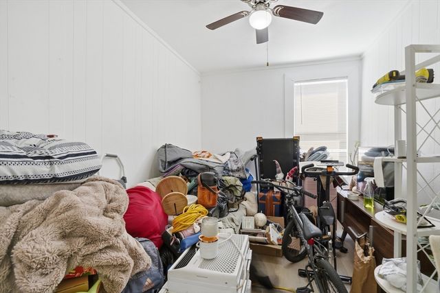 43 Wamesit St, Lowell, MA 01852