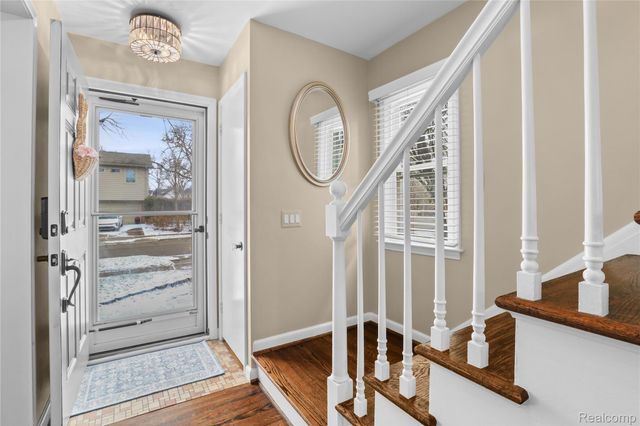 407 Moran Road, Grosse Pointe Farms, MI 48236