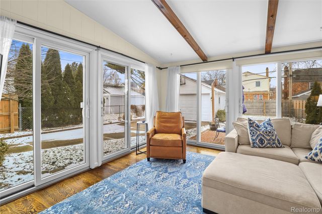 407 Moran Road, Grosse Pointe Farms, MI 48236