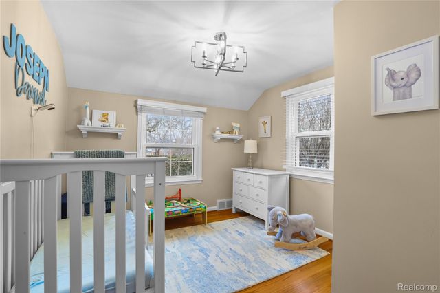 407 Moran Road, Grosse Pointe Farms, MI 48236