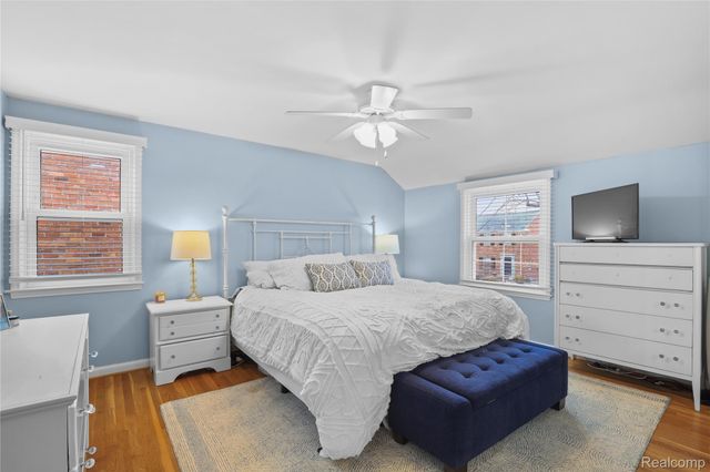 407 Moran Road, Grosse Pointe Farms, MI 48236