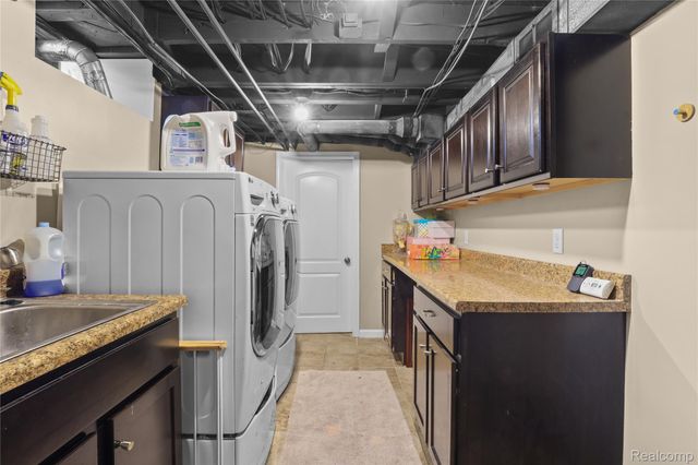 407 Moran Road, Grosse Pointe Farms, MI 48236