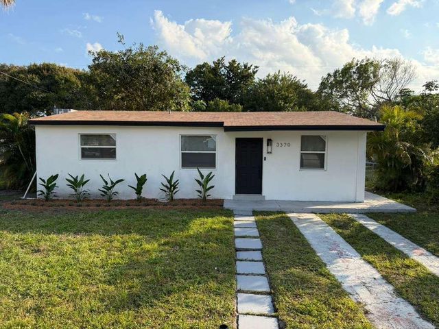 3370 NW 9th Street, Lauderhill, FL 33311