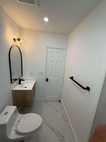 3370 NW 9th Street, Lauderhill, FL 33311