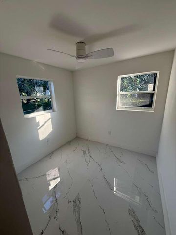 3370 NW 9th Street, Lauderhill, FL 33311