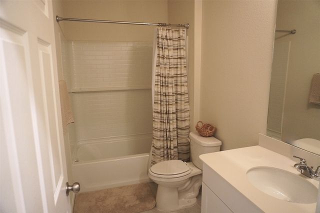 702 Indigo Road, Princeton, TX 75407