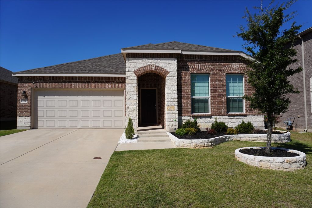 702 Indigo Road, Princeton, TX 75407