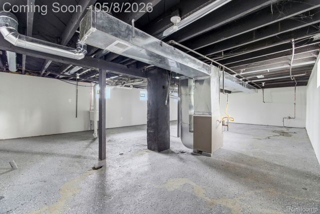 3869 Harding Street, Detroit, MI 48214