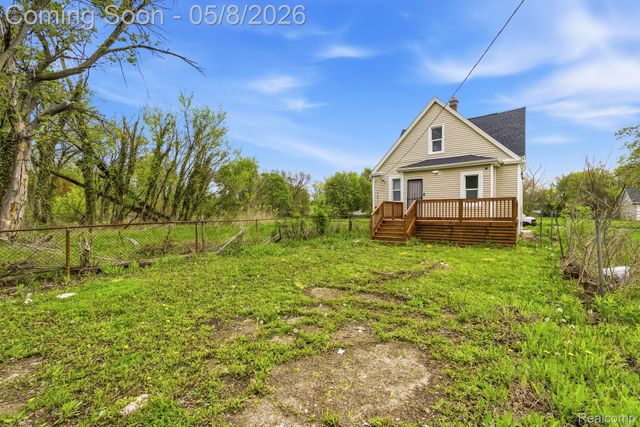 3869 Harding Street, Detroit, MI 48214