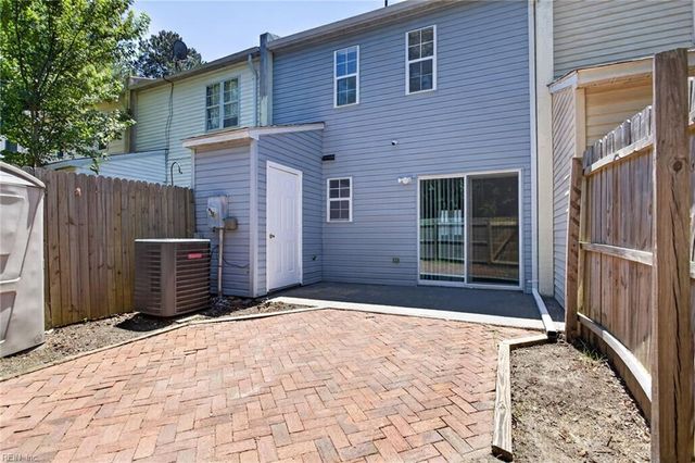 12791 Tahiska LN, Newport News, VA 23602
