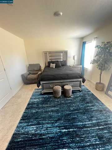 627 Elizabeth Ct, Merced, CA 95341