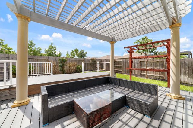 8014 Clearwater Glen Court, Richmond, TX 77407