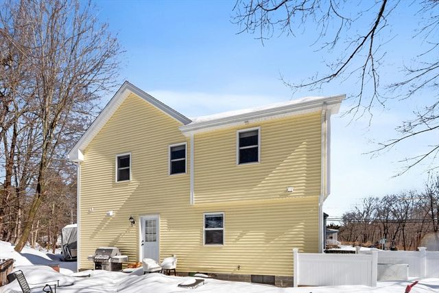 20 South Main, Lancaster, MA 01523
