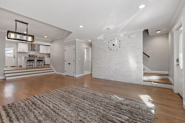 20 South Main, Lancaster, MA 01523