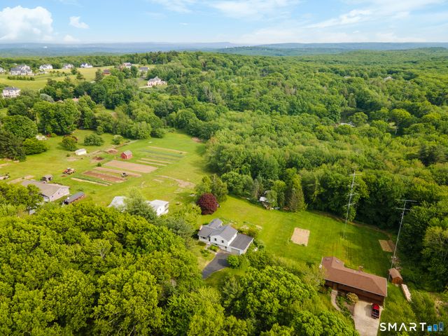 11 Polly Dan Road, Burlington, CT 06013