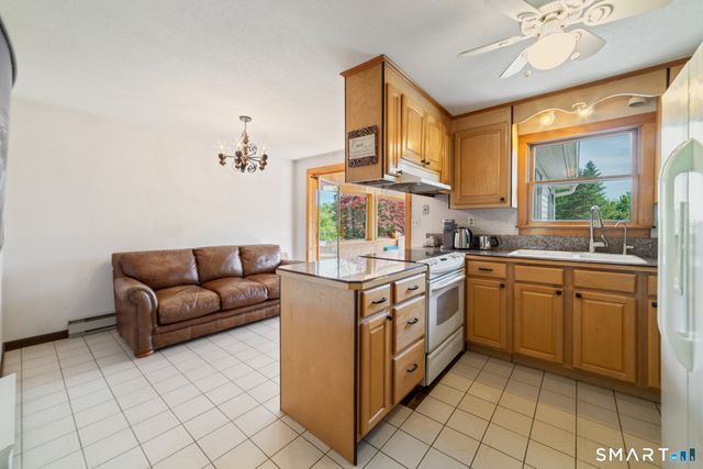 11 Polly Dan Road, Burlington, CT 06013