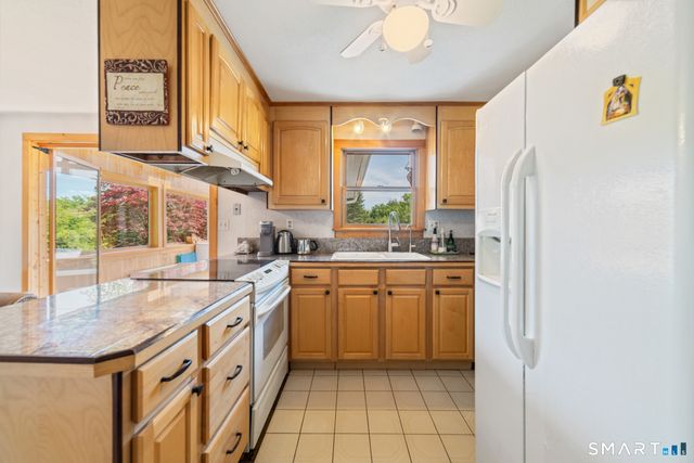 11 Polly Dan Road, Burlington, CT 06013