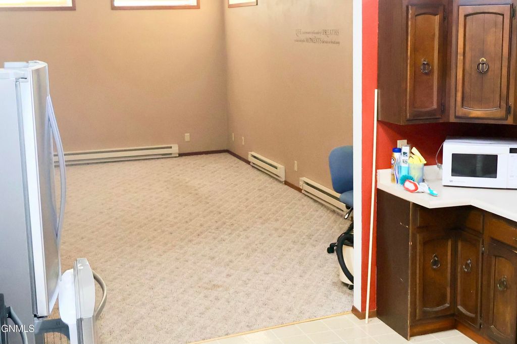 200 2nd Avenue W, Lignite, ND 58752 photo 9