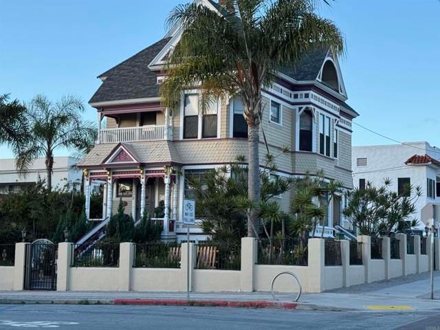 2244 2nd Ave. 25, San Diego, CA 92101