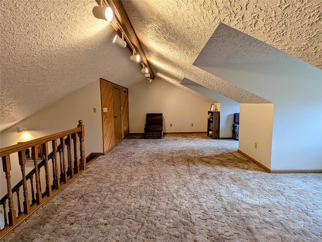 8800 FRANCIS Road, Girard, PA 16417