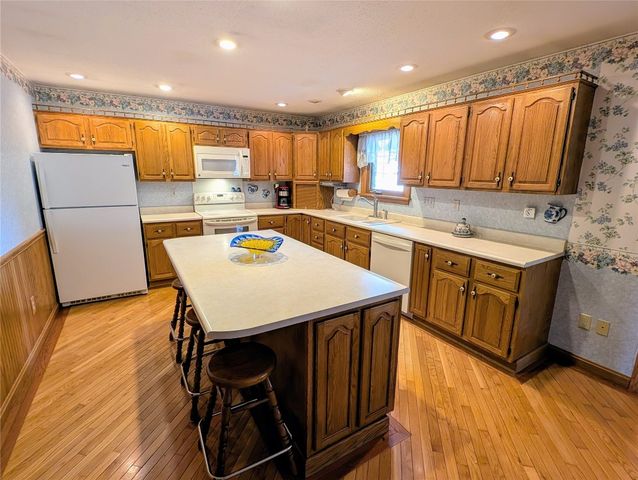 8800 FRANCIS Road, Girard, PA 16417