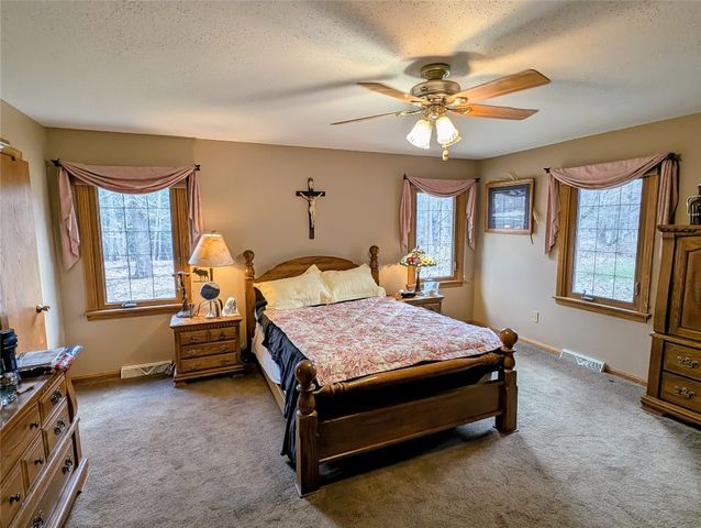 8800 FRANCIS Road, Girard, PA 16417