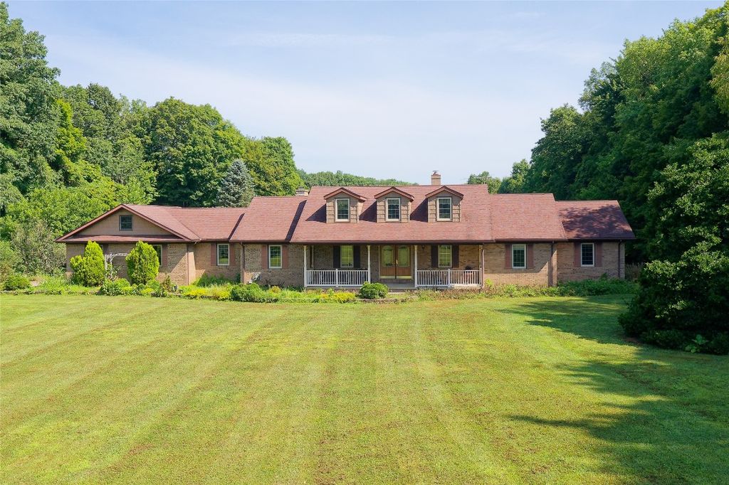 8800 FRANCIS Road, Girard, PA 16417