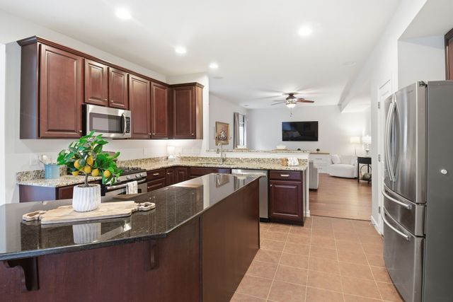 1452 Scarcroft Ln, Nashville, TN 37221