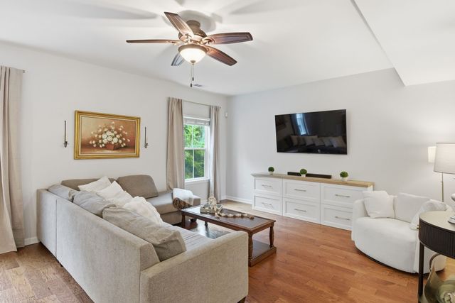 1452 Scarcroft Ln, Nashville, TN 37221