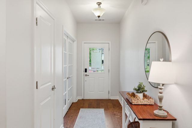 1452 Scarcroft Ln, Nashville, TN 37221