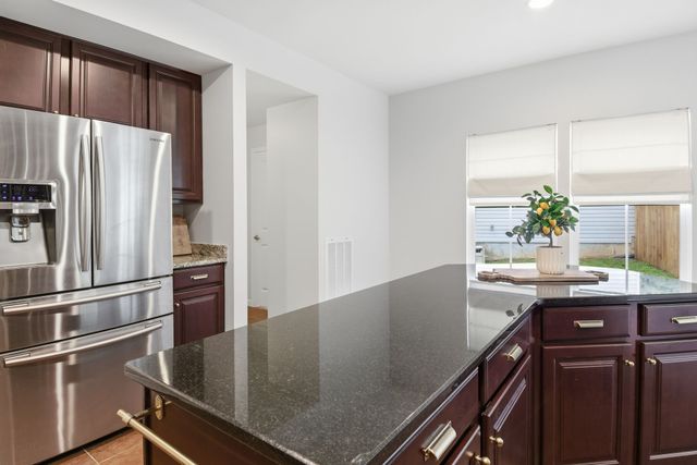 1452 Scarcroft Ln, Nashville, TN 37221
