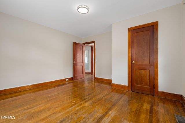 147 Fox Road, Johnson City, TN 37601