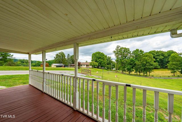 147 Fox Road, Johnson City, TN 37601