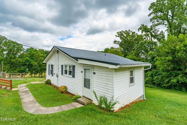 147 Fox Road, Johnson City, TN 37601
