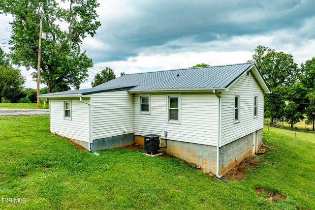 147 Fox Road, Johnson City, TN 37601