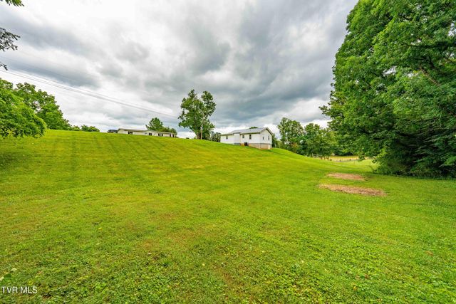 147 Fox Road, Johnson City, TN 37601