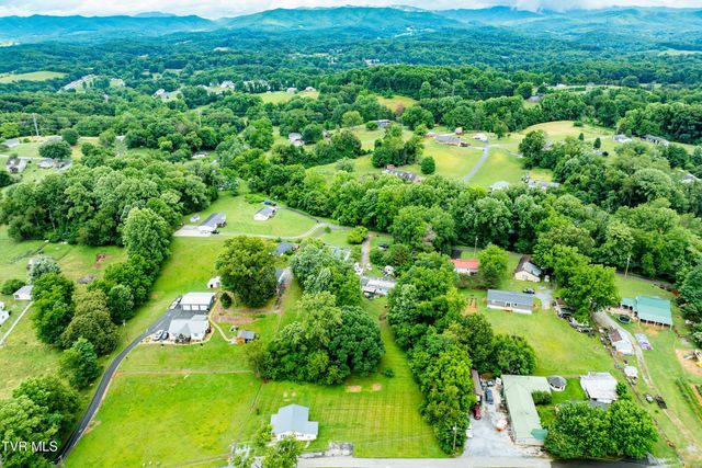 147 Fox Road, Johnson City, TN 37601