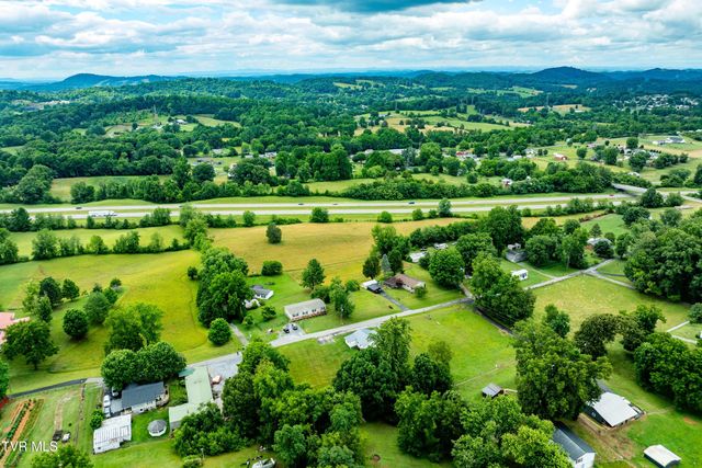 147 Fox Road, Johnson City, TN 37601