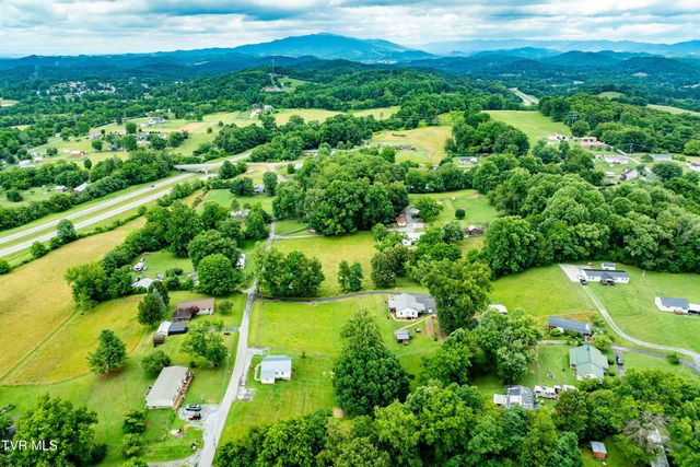 147 Fox Road, Johnson City, TN 37601