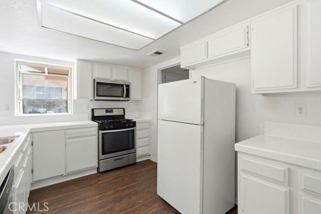 344 Mildred, Perris, CA 92571