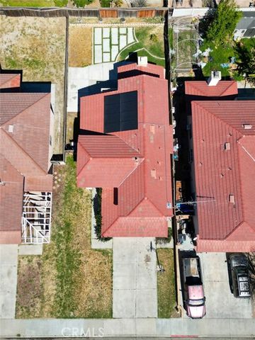 344 Mildred, Perris, CA 92571